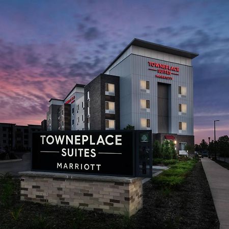 Towneplace Suites By Marriott Milwaukee Оук Крийк Екстериор снимка