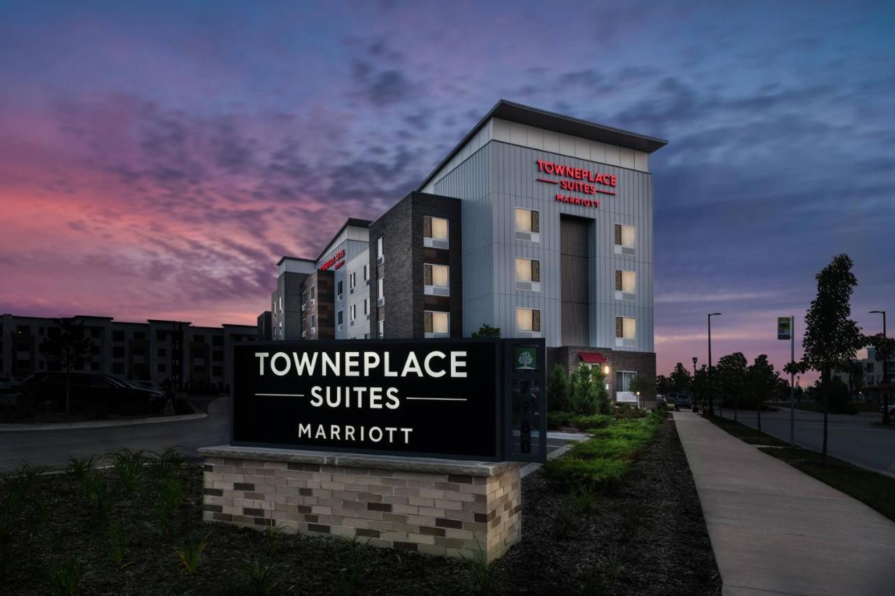 Towneplace Suites By Marriott Milwaukee Оук Крийк Екстериор снимка